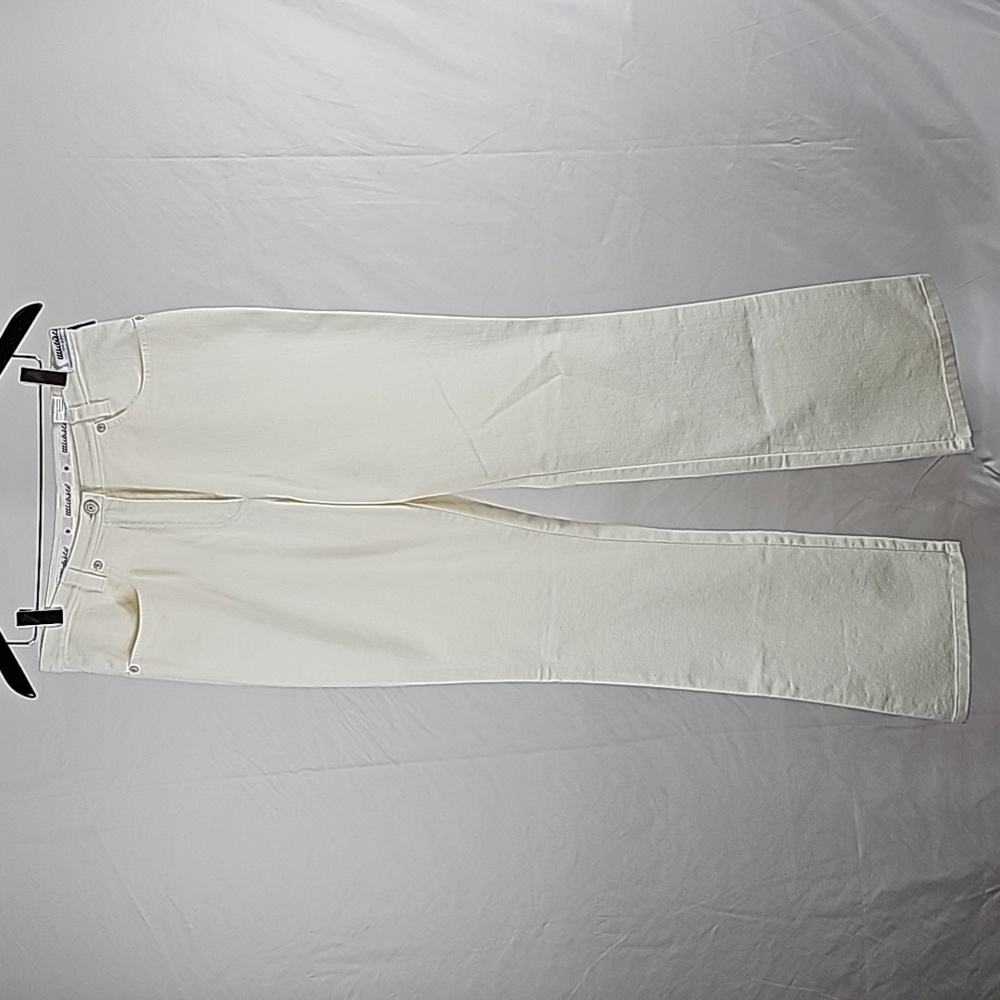 Wichele Slim Leg White Jeans